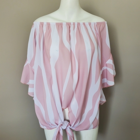 Womens Stripped off the shoulder top, bell sleeve with front tie knot Sz XL - Picture 3 of 5